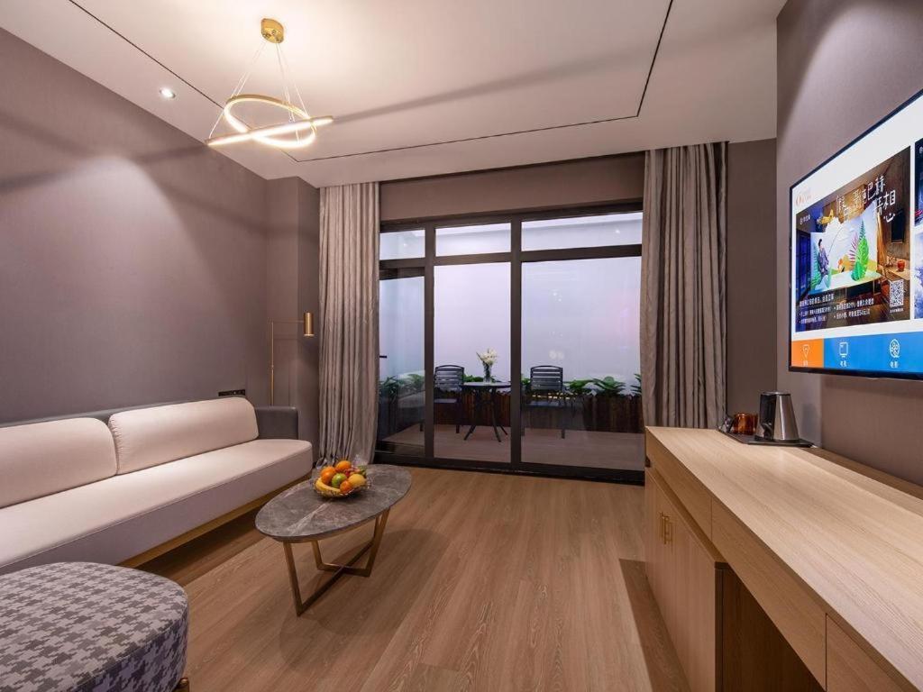 Ji Hotel Shanghai Hongqiao Gubei Fortune Center Buitenkant foto